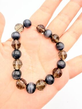 Vintage Gray Cats Eye & Smoky Glass Beaded Stretch Bracelet